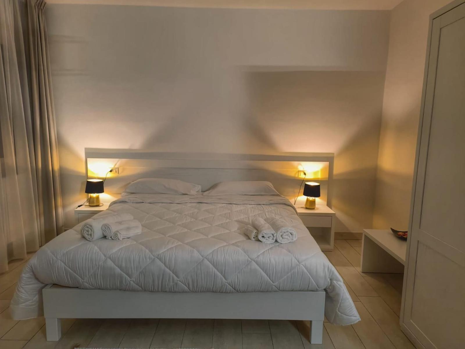Mya Luxury Rooms And Wellness Melendugno Exterior foto