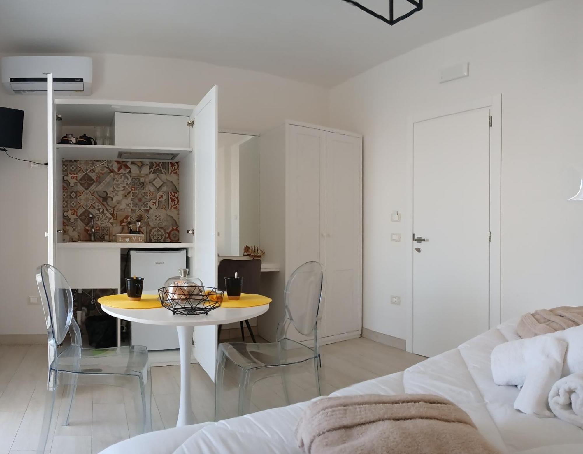 Mya Luxury Rooms And Wellness Melendugno Exterior foto