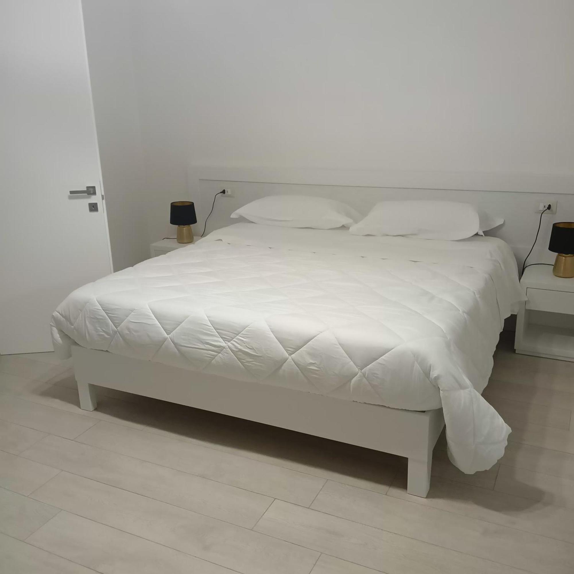 Mya Luxury Rooms And Wellness Melendugno Exterior foto